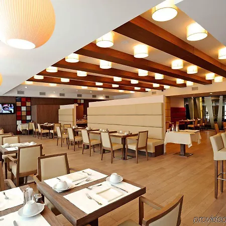 Movenpick Hotel Sarajevo 