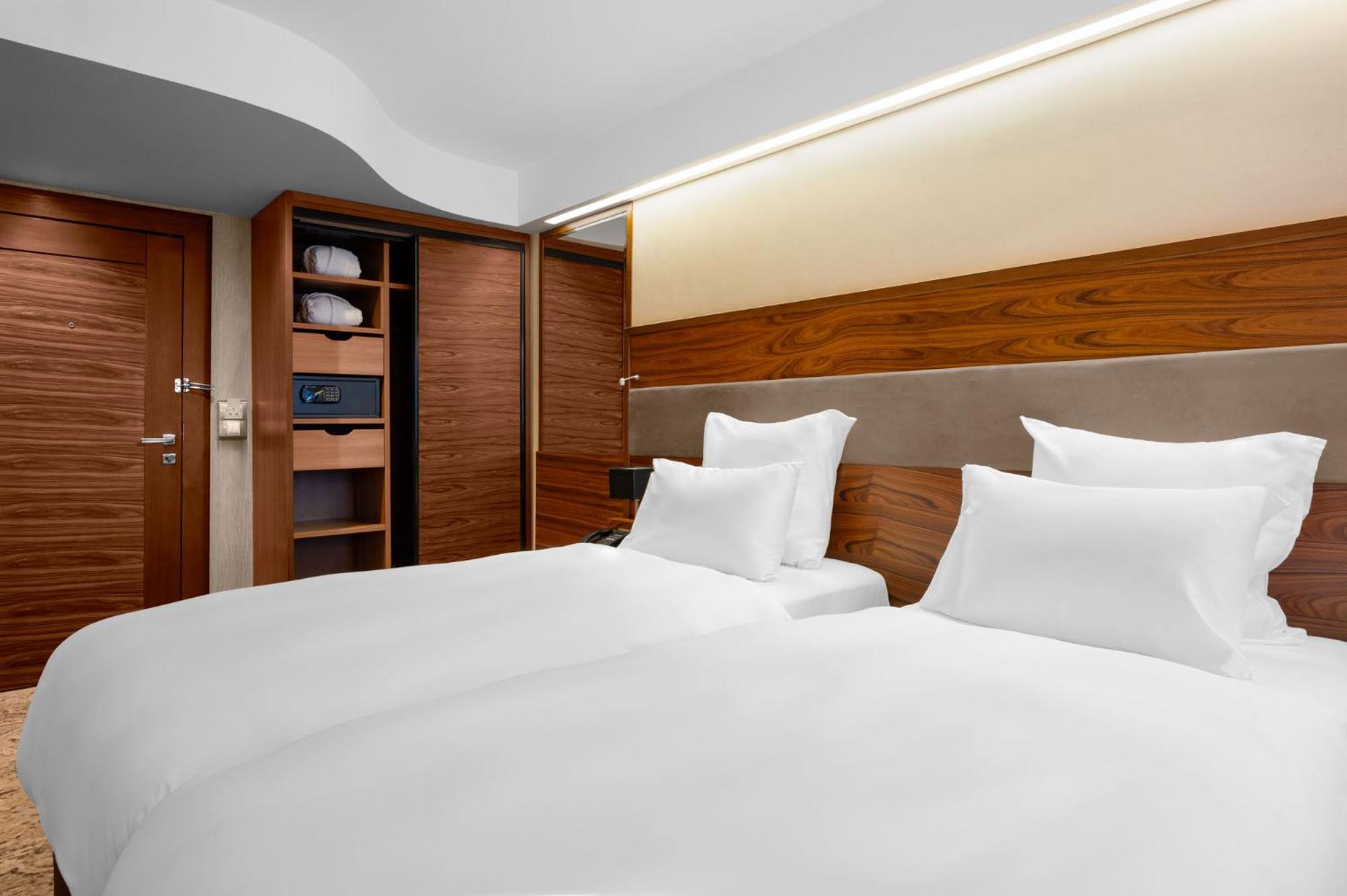 Movenpick Hotel