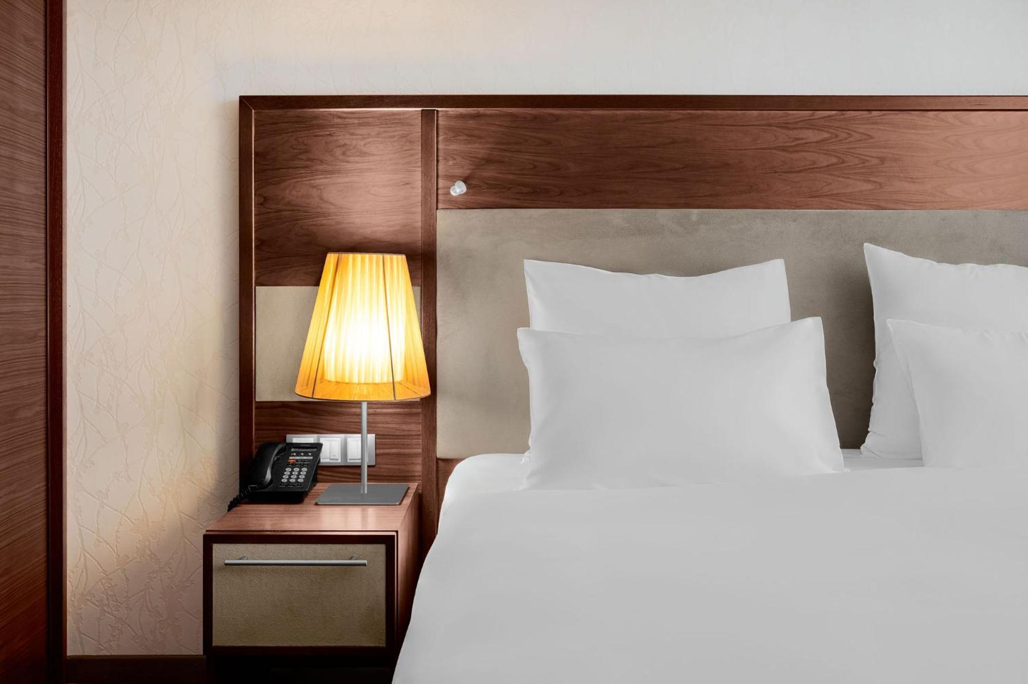 Movenpick 4*