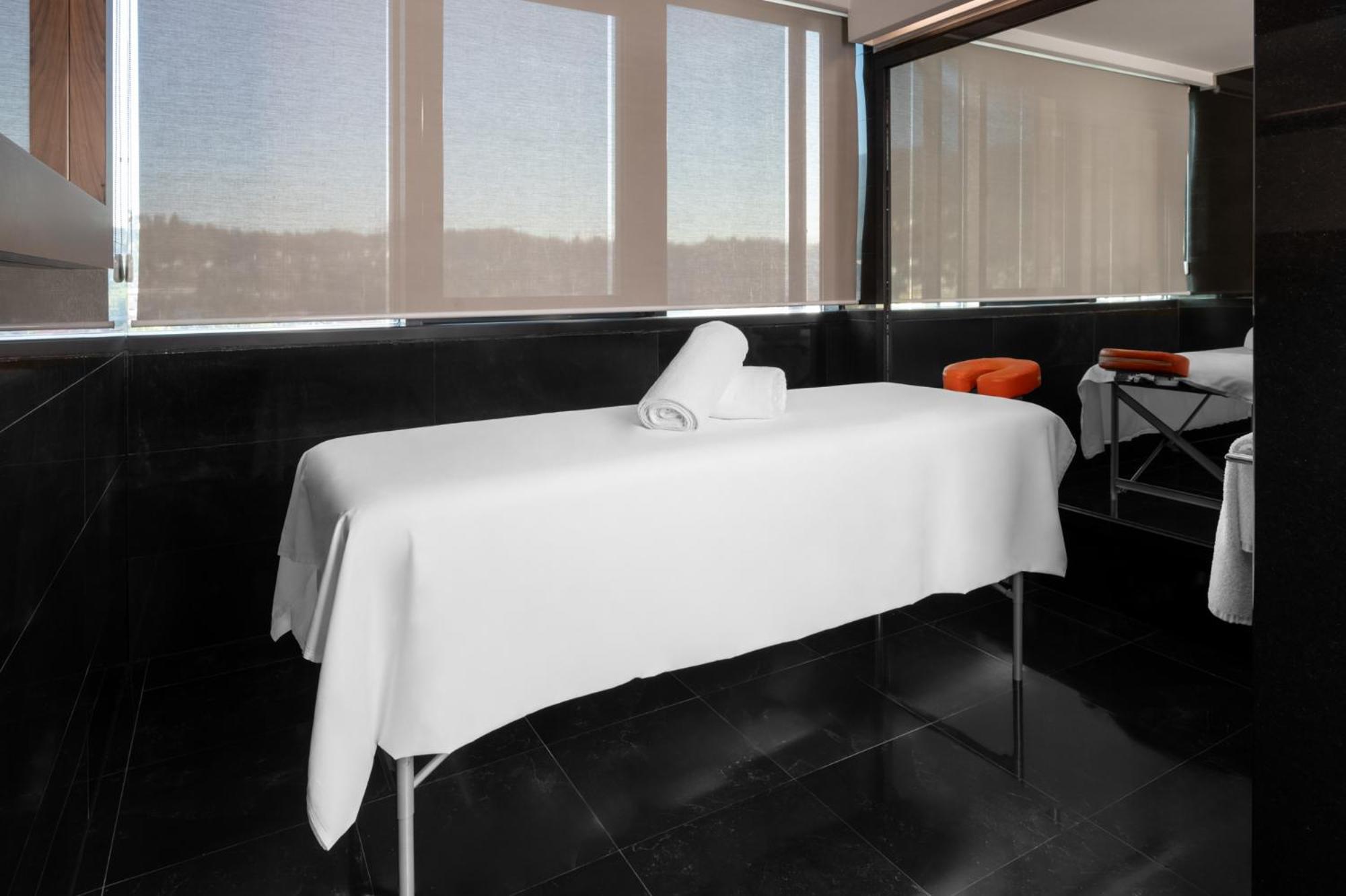 Hotel Movenpick 4*
